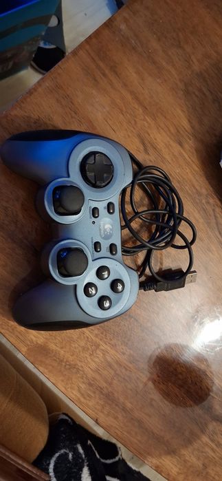 Pad Logitech używany