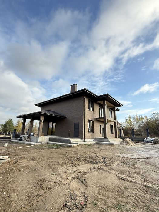 Преміальний будинок у престижній локації, с. Гореничі - Вид 2