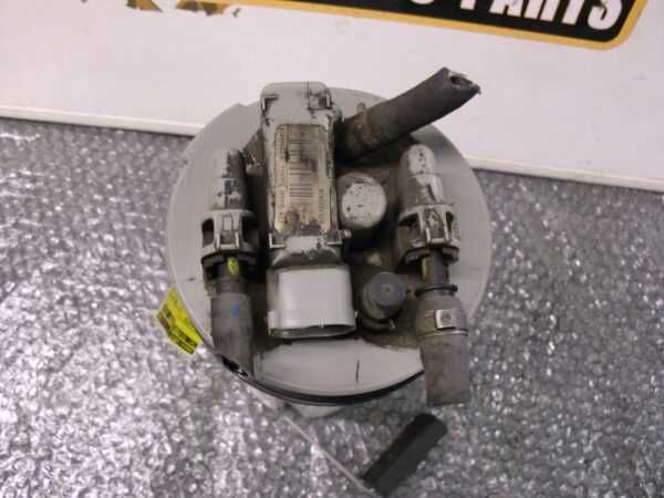 Land Rover Freelander TD4 Bomba filtro diesel dentro do deposito 15 euros