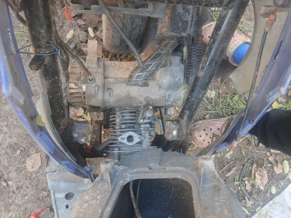 Мопед 4т китаец чё по сост хз стоял почти год