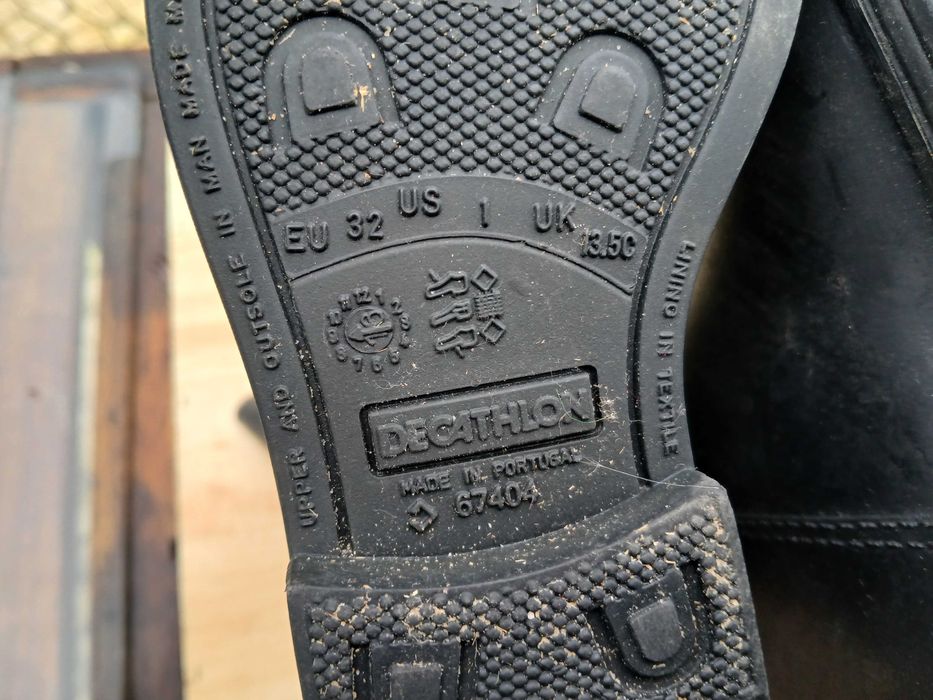 Botas e capacete Toque para equitação