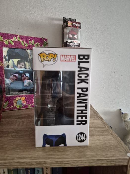 Funko Pop Marvel  Avengers Beyond  - Black Panther With Pin  1244