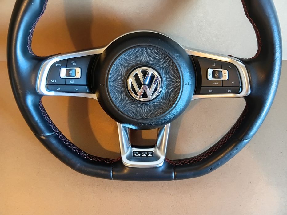 Volante VW Golf GTI