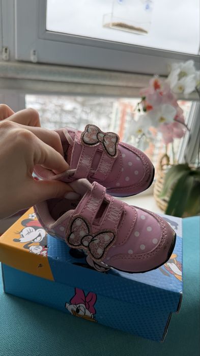 Кросівки Disney Minnie Mouse для дівчинки