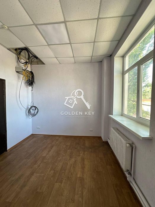 Оренда адміністративної будівлі (офіс) у Кривому Розі