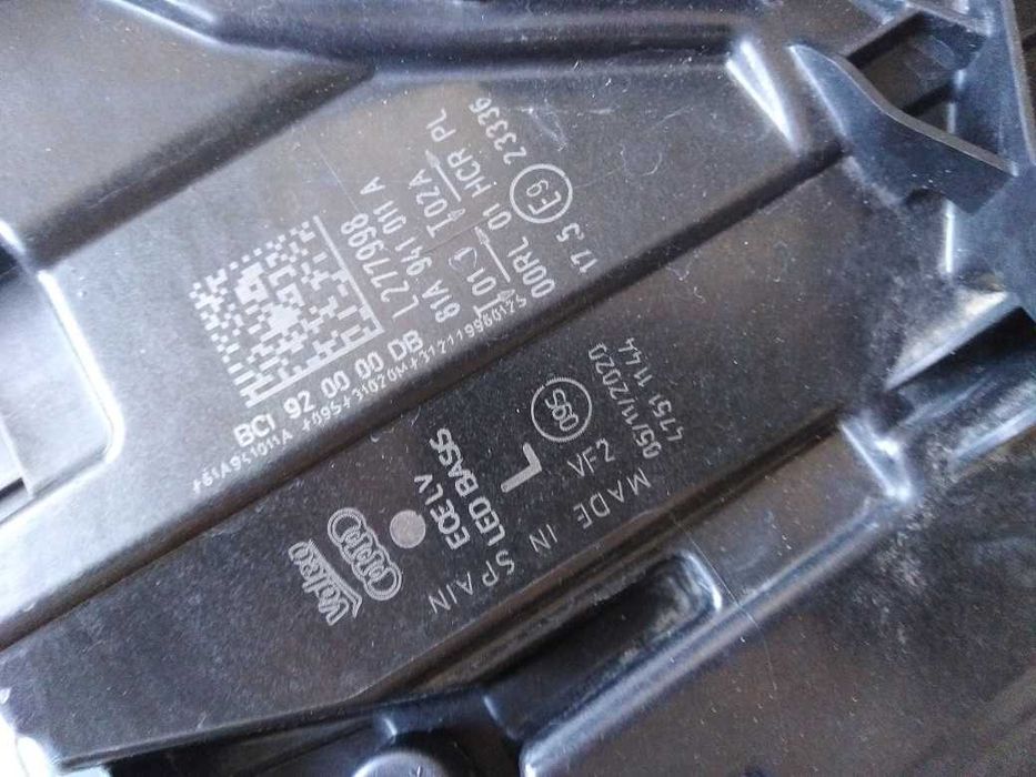 Audi Q2 Lift Lampa Przód Lewa Led Diodowa