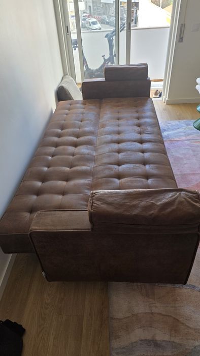 Sofá Cama marrom de Courino fosco em perfeito estado!