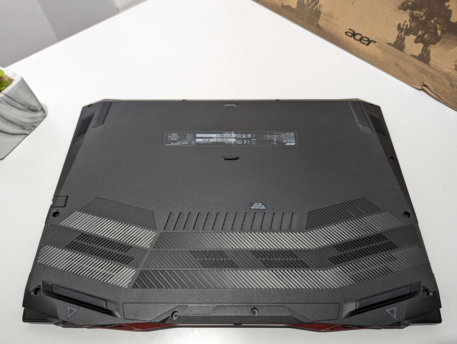 LAPTOP GAMINGOWY Acer Nitro RTX 3050 Ti Ryzen 5 5600H 144hz Komputer