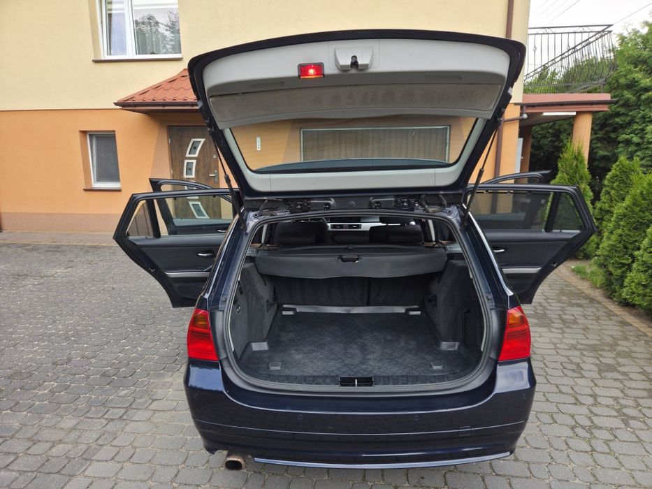 BMW e91 2.0 benzyna