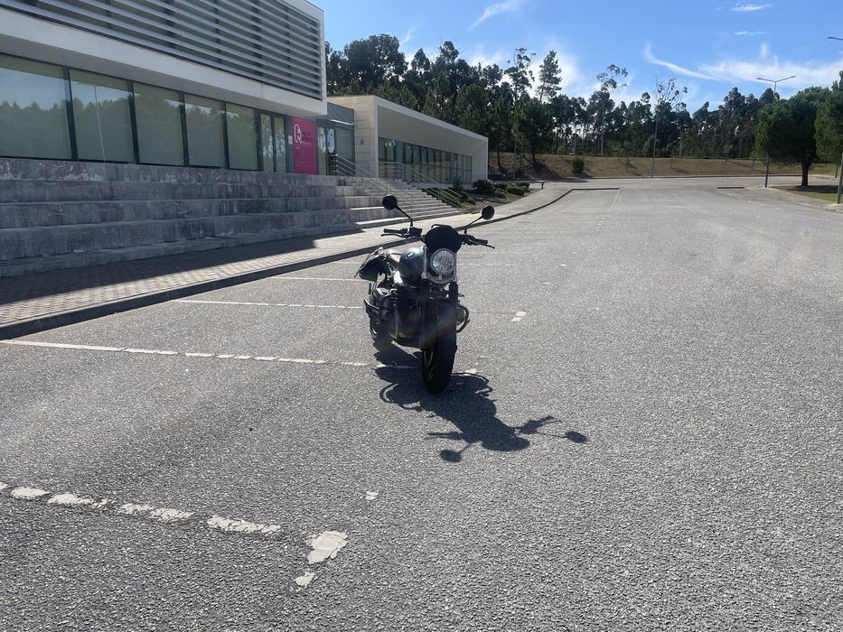 BMW nine T Scrambler