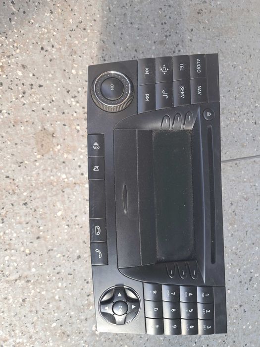 Oryginalne radio mercedes w2111