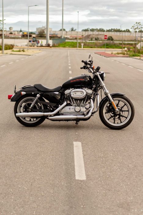 Harley-Davidson XL 883L Superlow com vários extras