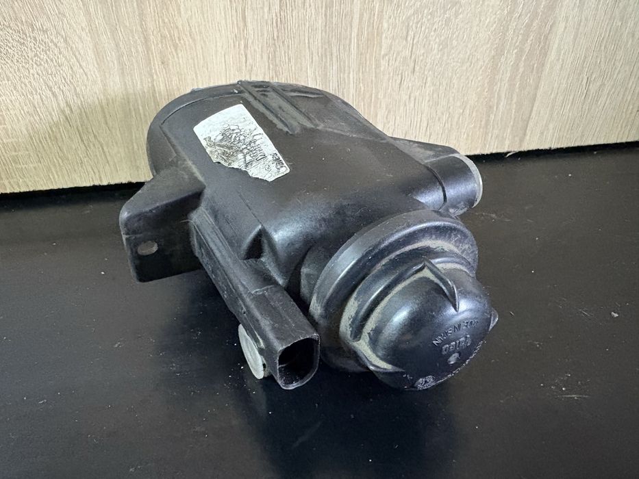 Halogen Seat Leon I Toledo II