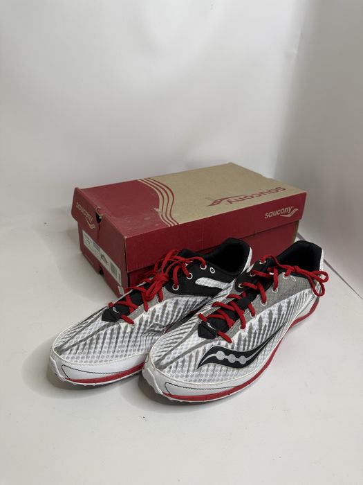Бігові кросівки Saucony 46.5