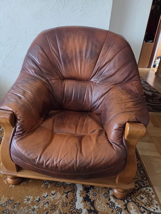 Wypoczynek skórzany  2 fotele +sofa