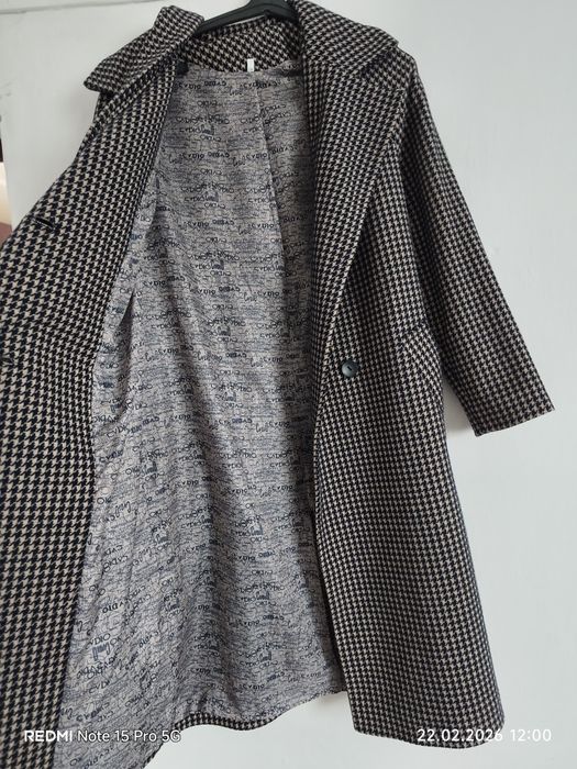 Пальто осіннє елигантне