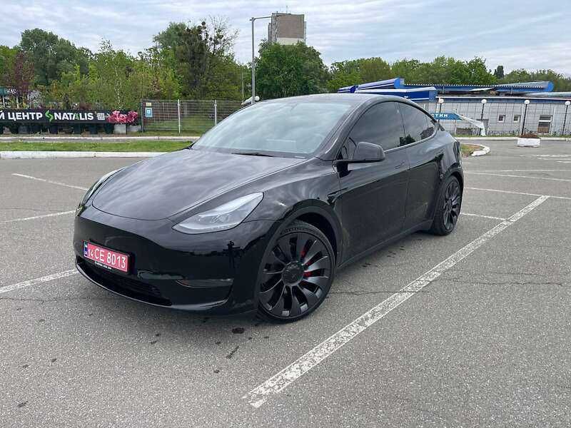 Tesla Model Y 2023 Performance 82 kWh