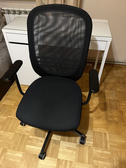 Krzesło biurowe IKEA FLINTAN – bardzo dobry stan