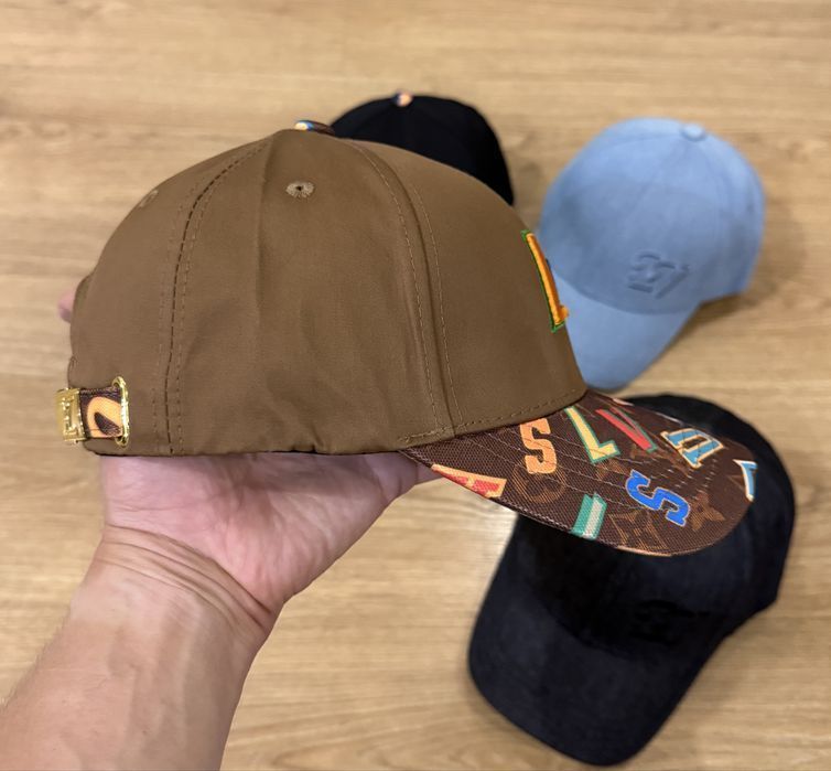 Кепка LV чорна синя Louis Vuitton