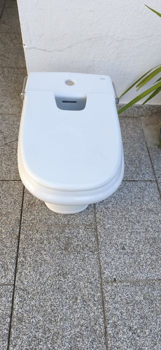 Bidé Roca com tampa