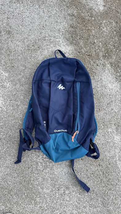 Tenho para venda varias mochilas