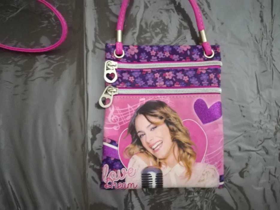 Malas de criança da Violeta. Novas