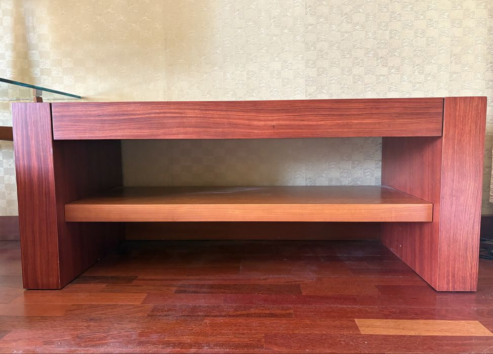 Consila para televisǎo