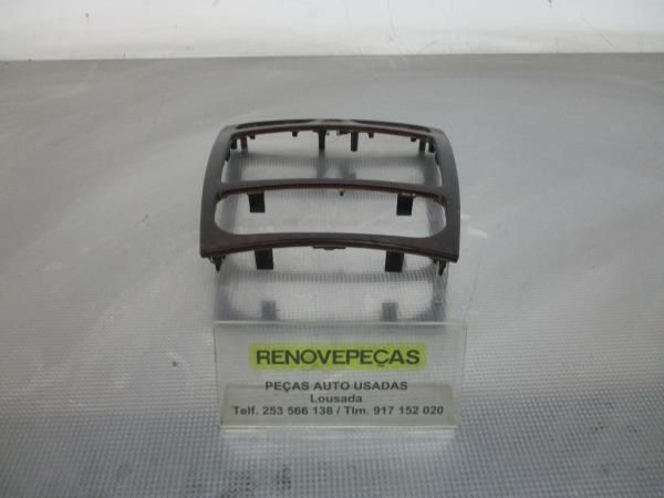Moldura da consola central / rádio / aro MERCEDES-BENZ Classe C (W203)