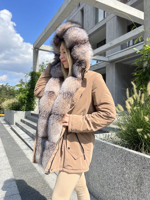 зимова куртка з хутром , парка хутро блюфрост , чернобурка