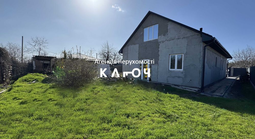 Продам будинок на Новомиколаївці (Новобудова)