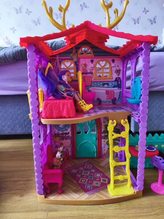 Enchantimals domek jelonka