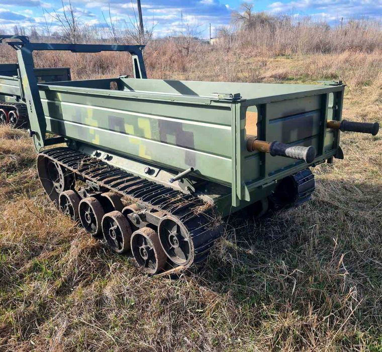 Продам гусеничну платформу Arkan для доставки вантажів на відстань