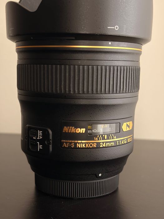 Lente Nikon 24mm 1.4 pouco uso
