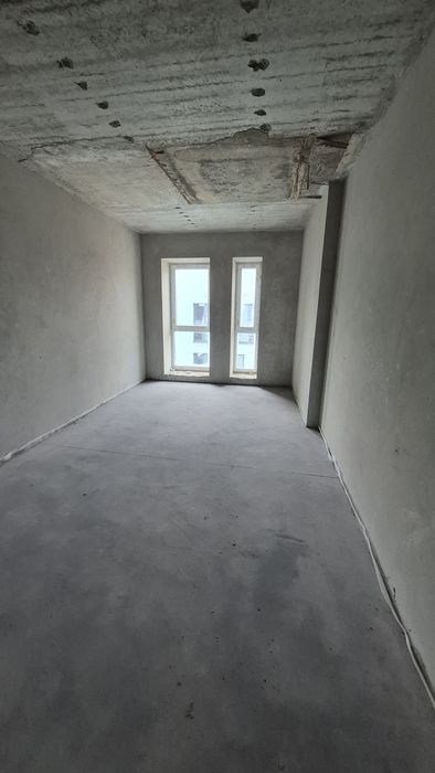 1 кімнатна квартира поруч Велес та Метро