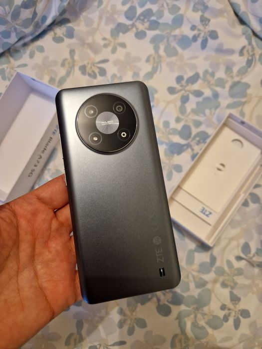 ZTE  Blade A73 5G