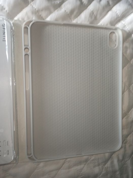 Чохол з клавіатурою на iPad 10 2022 , iPad 11 2025 (А16)