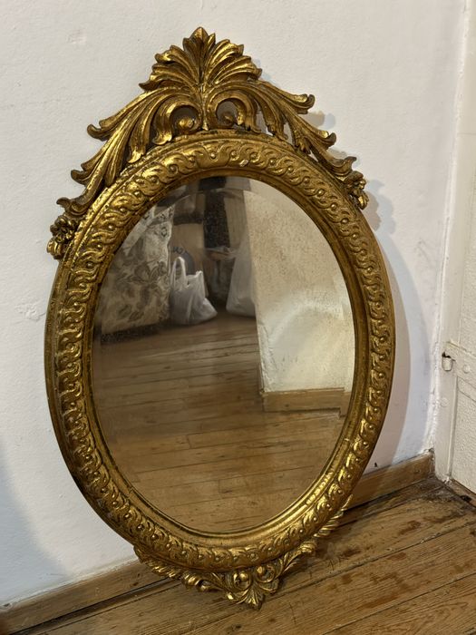 Espelho antigo dourado