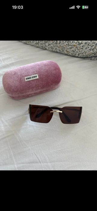 Okulary przeciwsloneczne MiuMiu