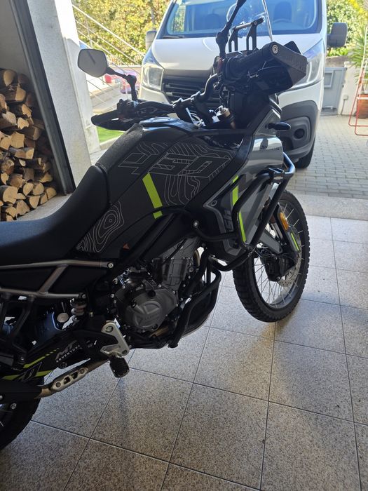 Cfmoto 450 mt das últimas vendidas nesta cor