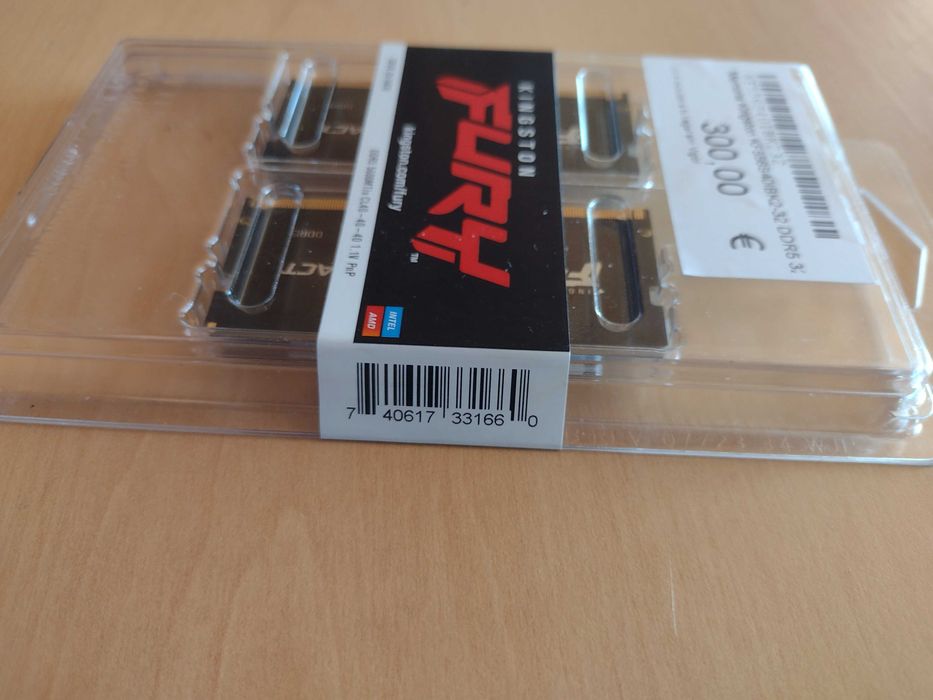 Memória RAM SO-DIMM Kingston Fury Impact 32GB (2x16GB) DDR5-5600MHz CL40 (40-40-40) 1.1V 1Rx8 Preta