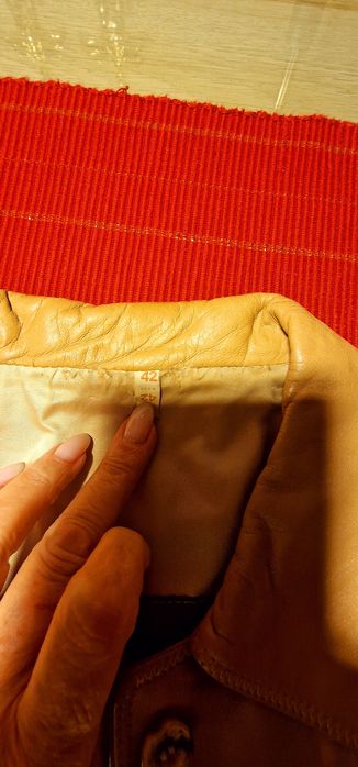 Casaco em pele Beje da casa das peles