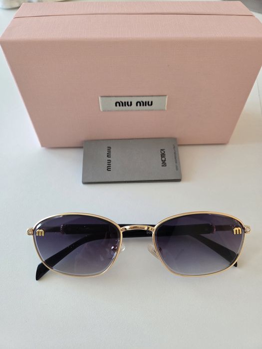 Okulary słoneczne MiuMiu