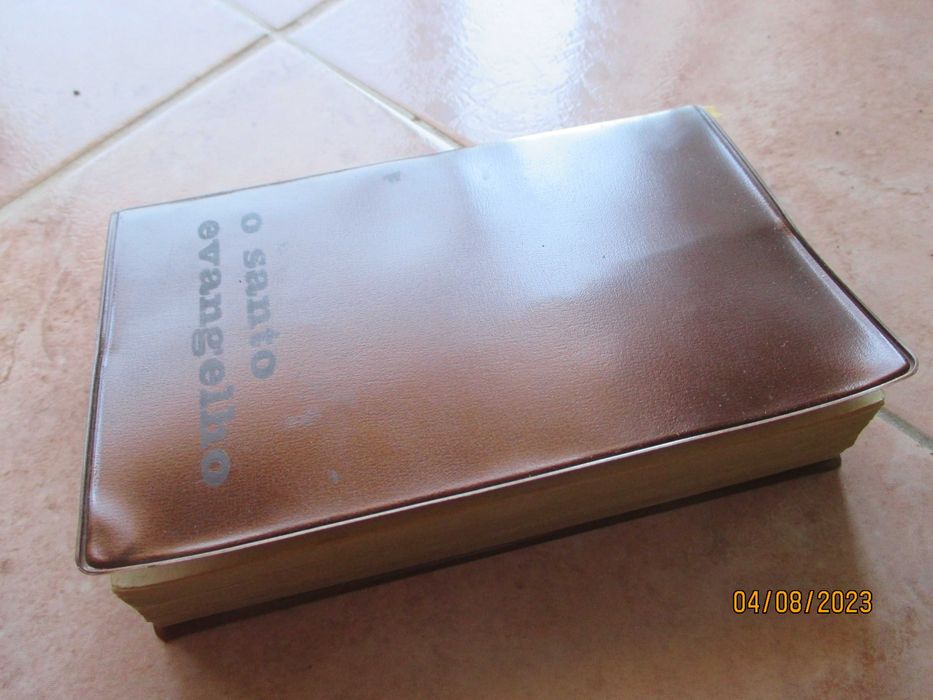 Livro -  O Santo Evangelho de Nosso Senhor Jesus Cristo