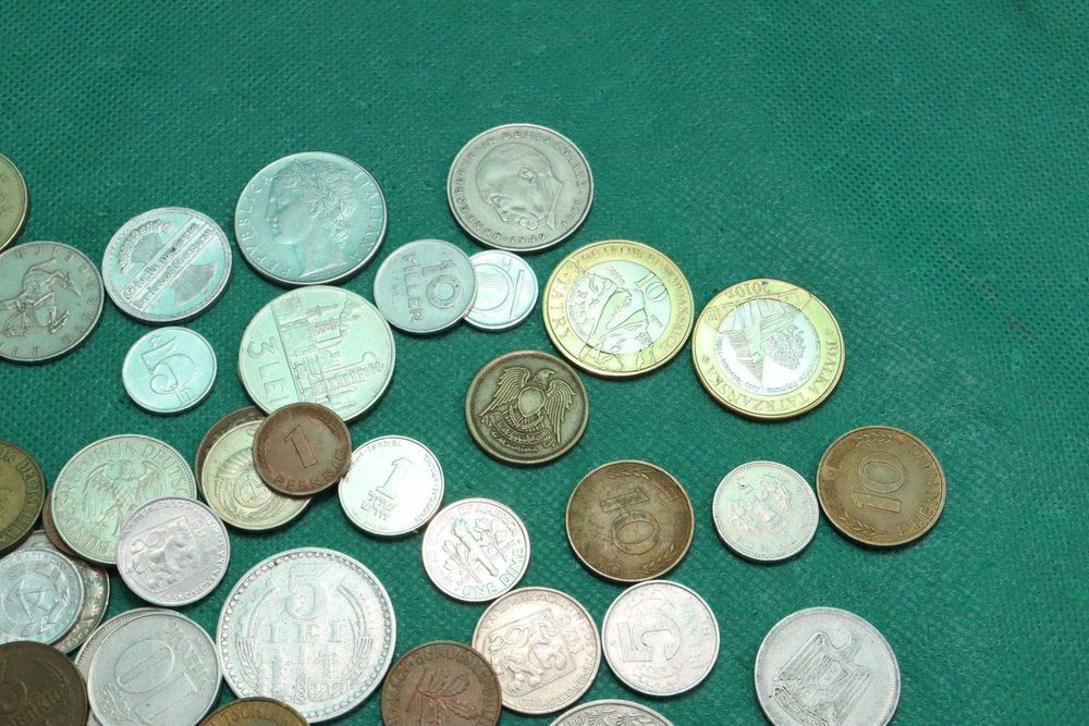 DUŻY zestaw monet zagranicznych i kilka polskich