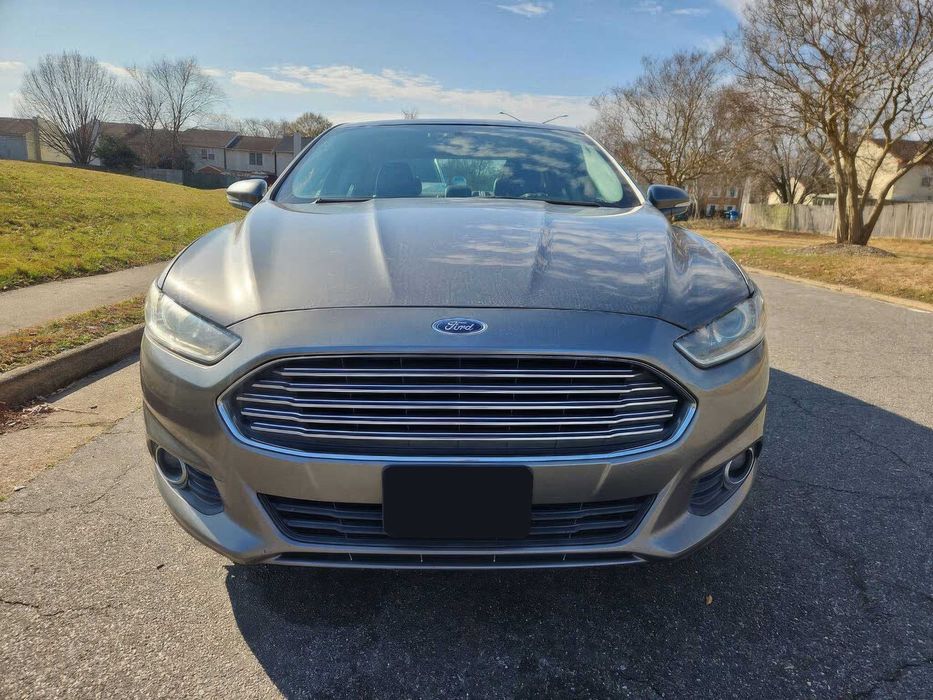 Ford Fusion      2013