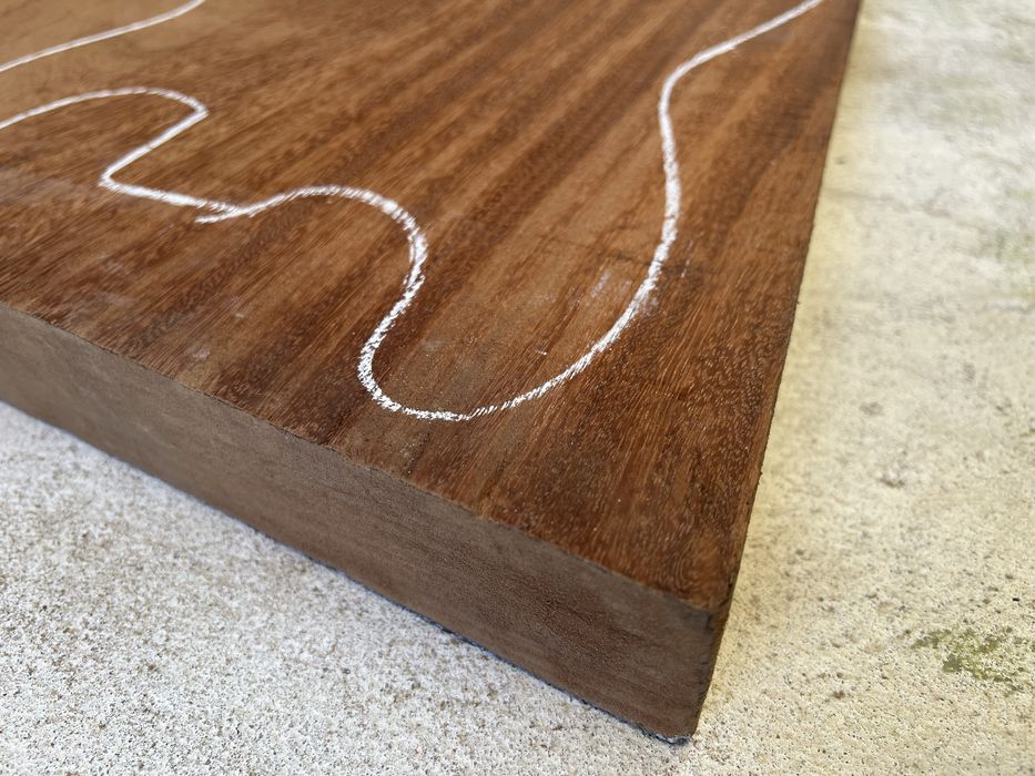 Madeira para corpo de guitarra elétrica