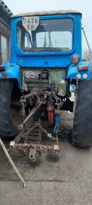 Трактор сільськогосподарський ЮМЗ