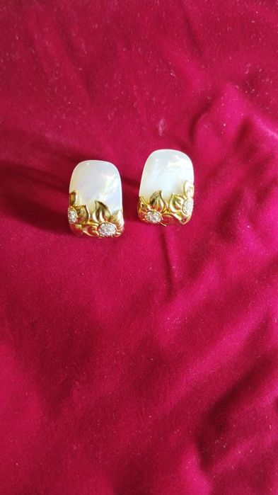 Серьги  Magerit золото 750 проба