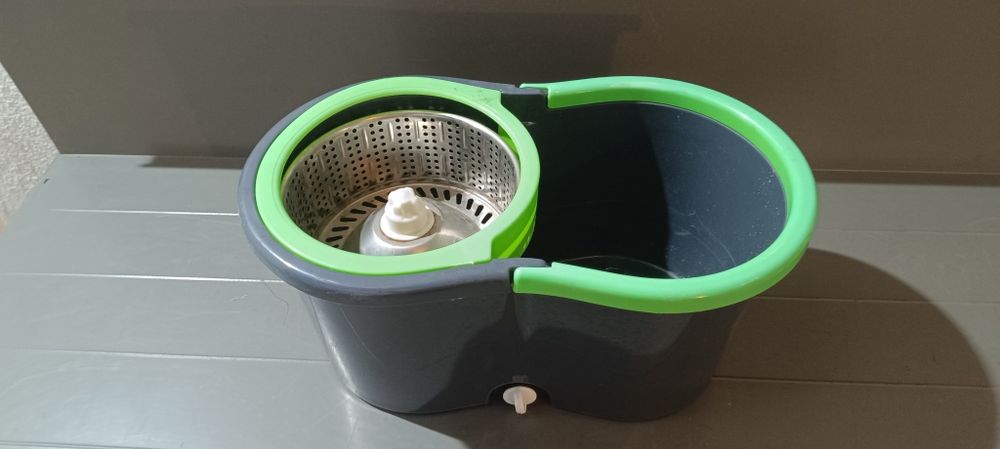 Balde de esfregona giratório " Spin mop"
