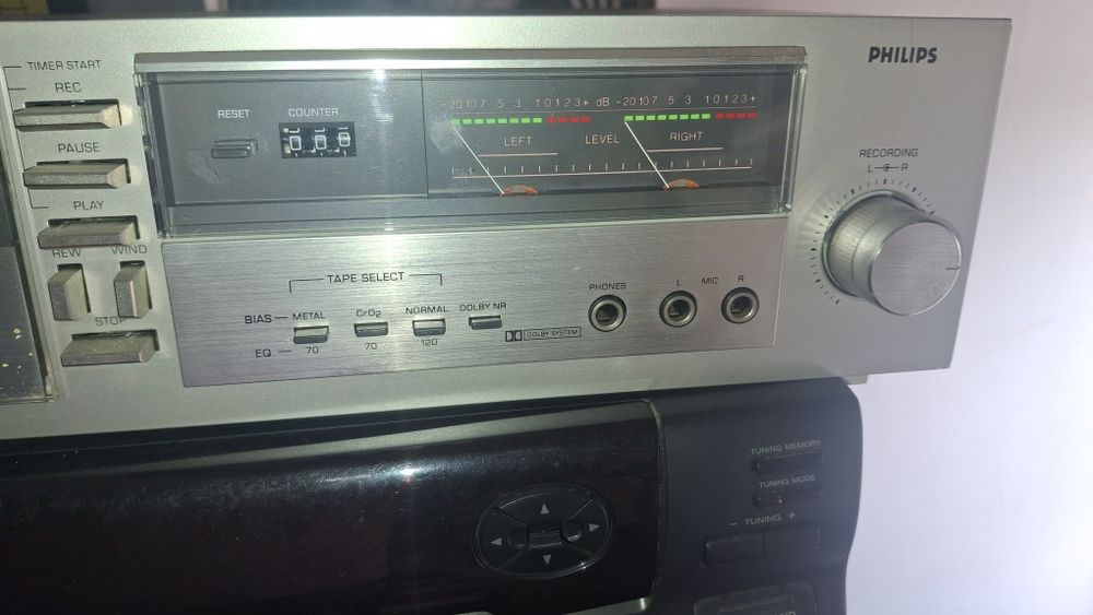 Leitor de cassete philips F6112  para peças